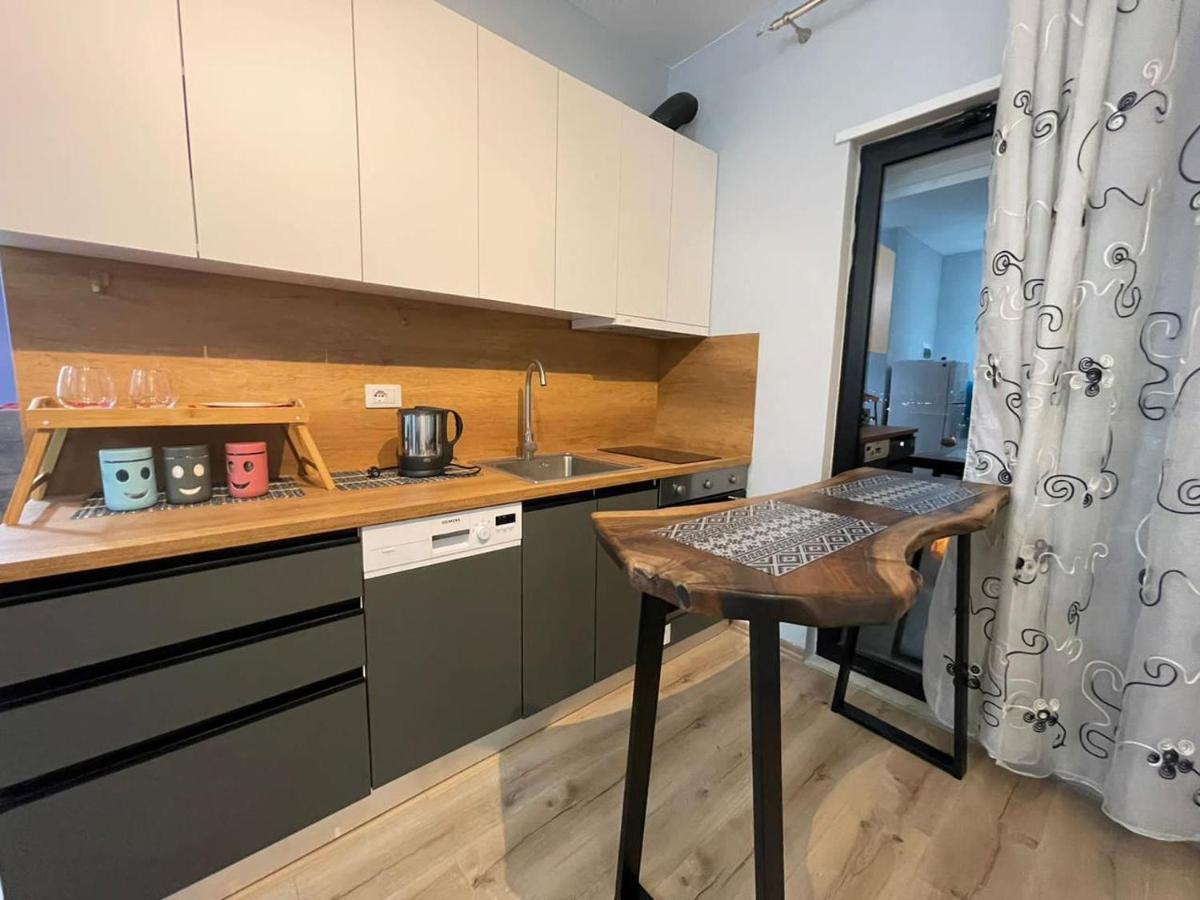 Center Tirana Goldi Apartment Eksteriør bilde